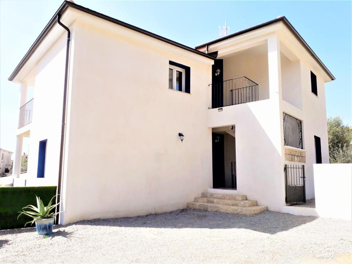 Casa Vacanze Gioema Santa Maria Navarrese Exterior photo